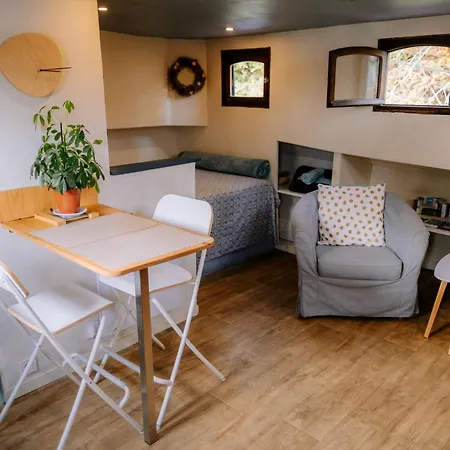 Sur L'eau - Bateau Diva * Conflans-Sainte-Honorine