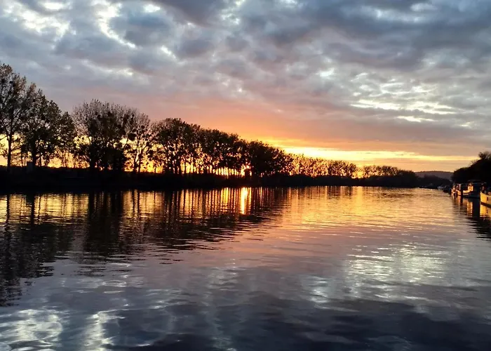 Sur L'eau - Bateau Diva * Conflans-Sainte-Honorine